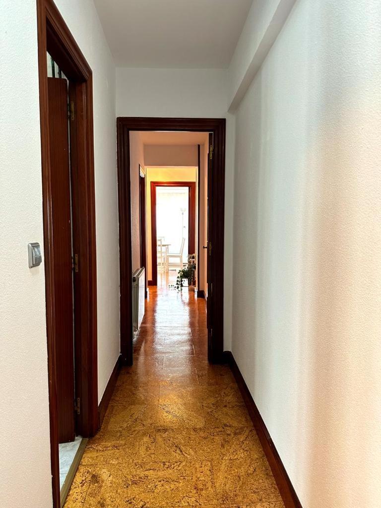 Apartamento Soleado Para 8 Personas En Santona Bilik gambar